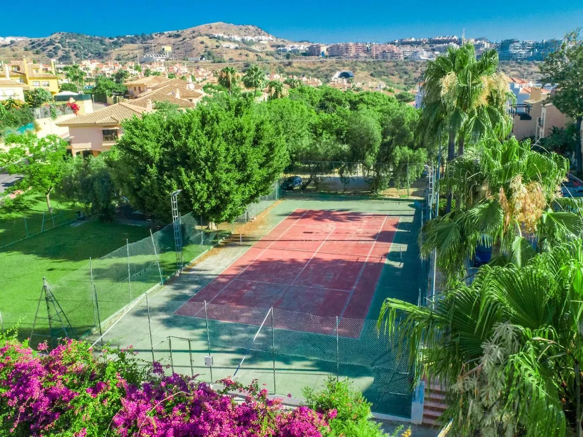 2 Habs Buena Terraza Con Bbq - Wifi, Piscina Appartement Mijas 0*,  Spanje